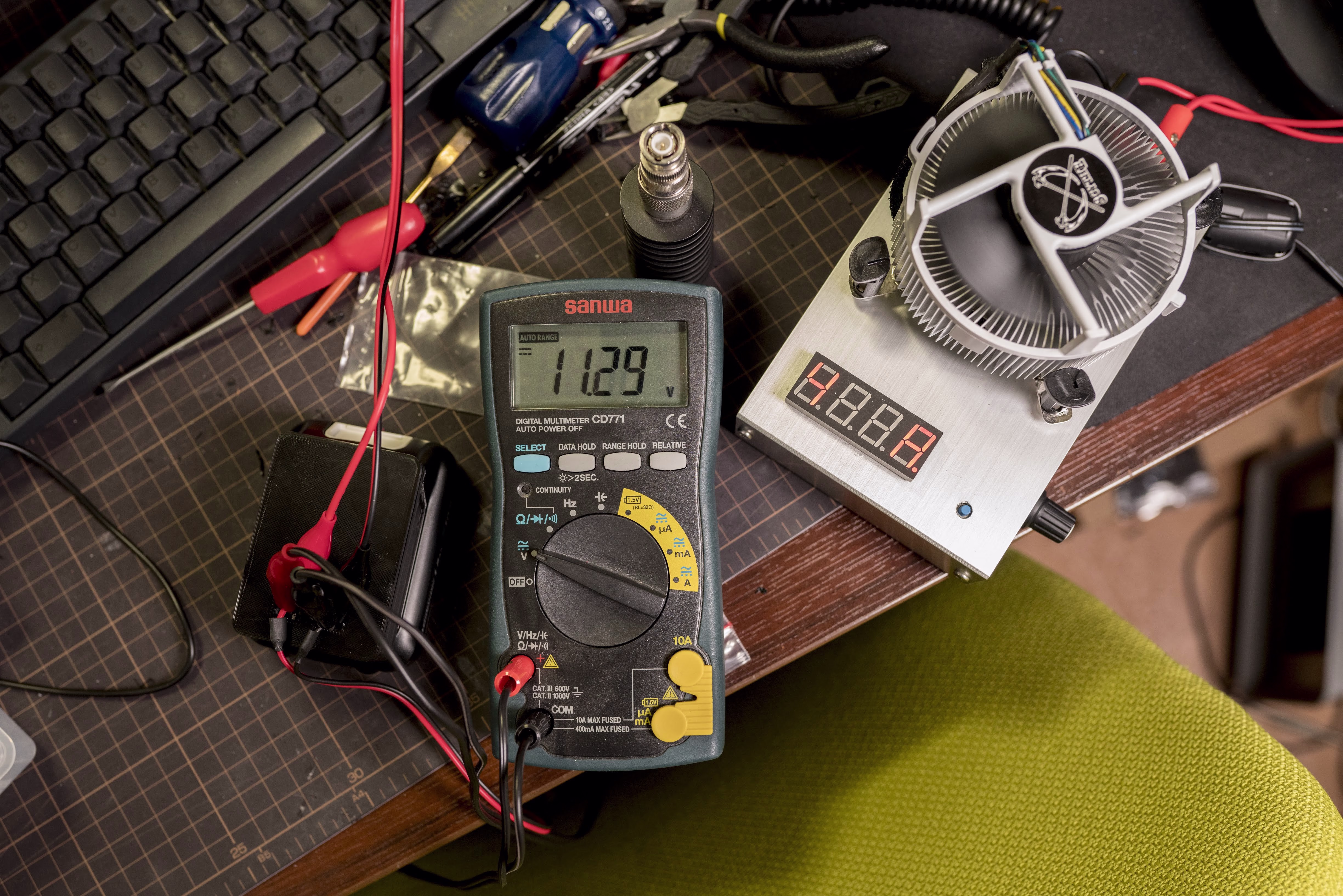 画像関連:マキタ 10.8V スライド バッテリーを活用する (無線機の電源に)